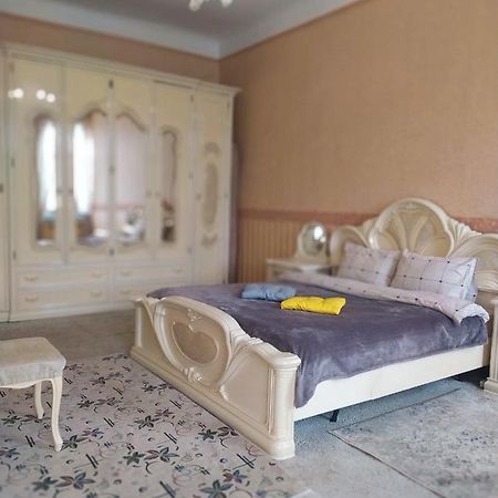 Світло Є! Історичний Центр! Daire Kiev Dış mekan fotoğraf
