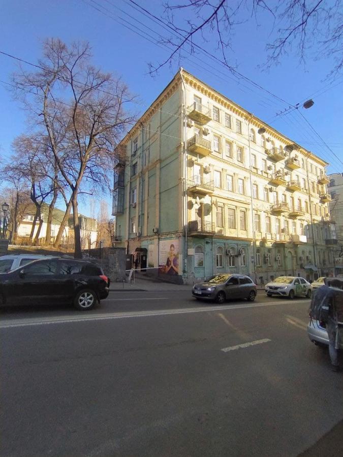 Світло Є! Історичний Центр! Daire Kiev Dış mekan fotoğraf