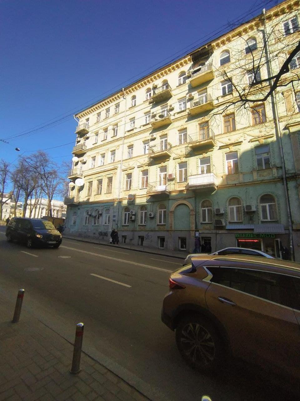 Світло Є! Історичний Центр! Daire Kiev Dış mekan fotoğraf