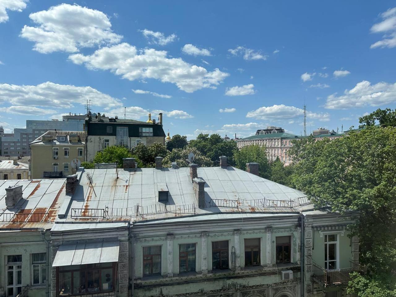 Світло Є! Історичний Центр! Daire Kiev Dış mekan fotoğraf